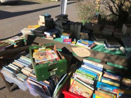 Bücherflohmarkt 2025