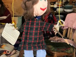 Marionettenbauen April 2026