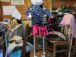 Marionettenbauen April 2026